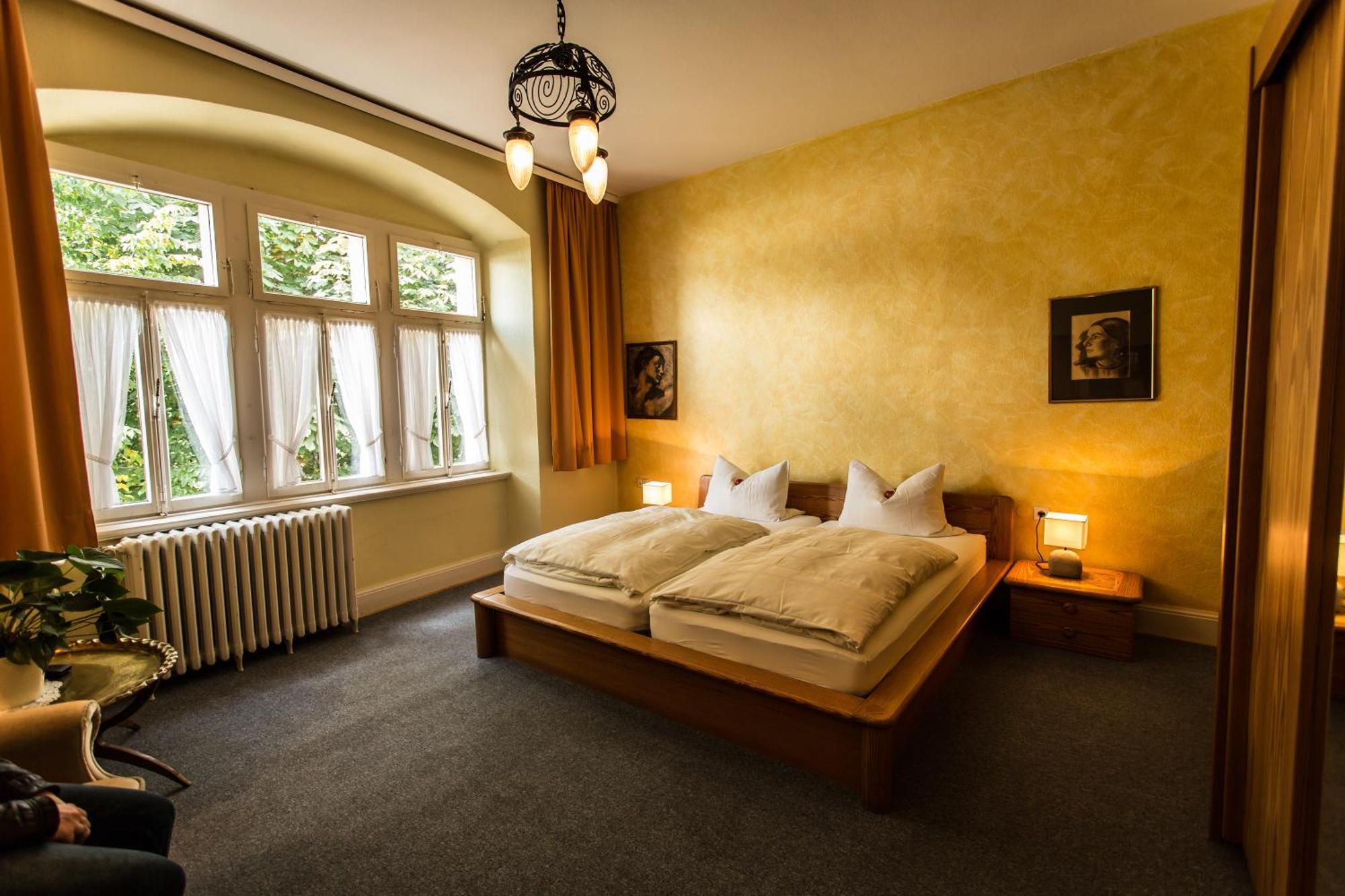 Hotel Leyscher Hof Leutesdorf Oda fotoğraf